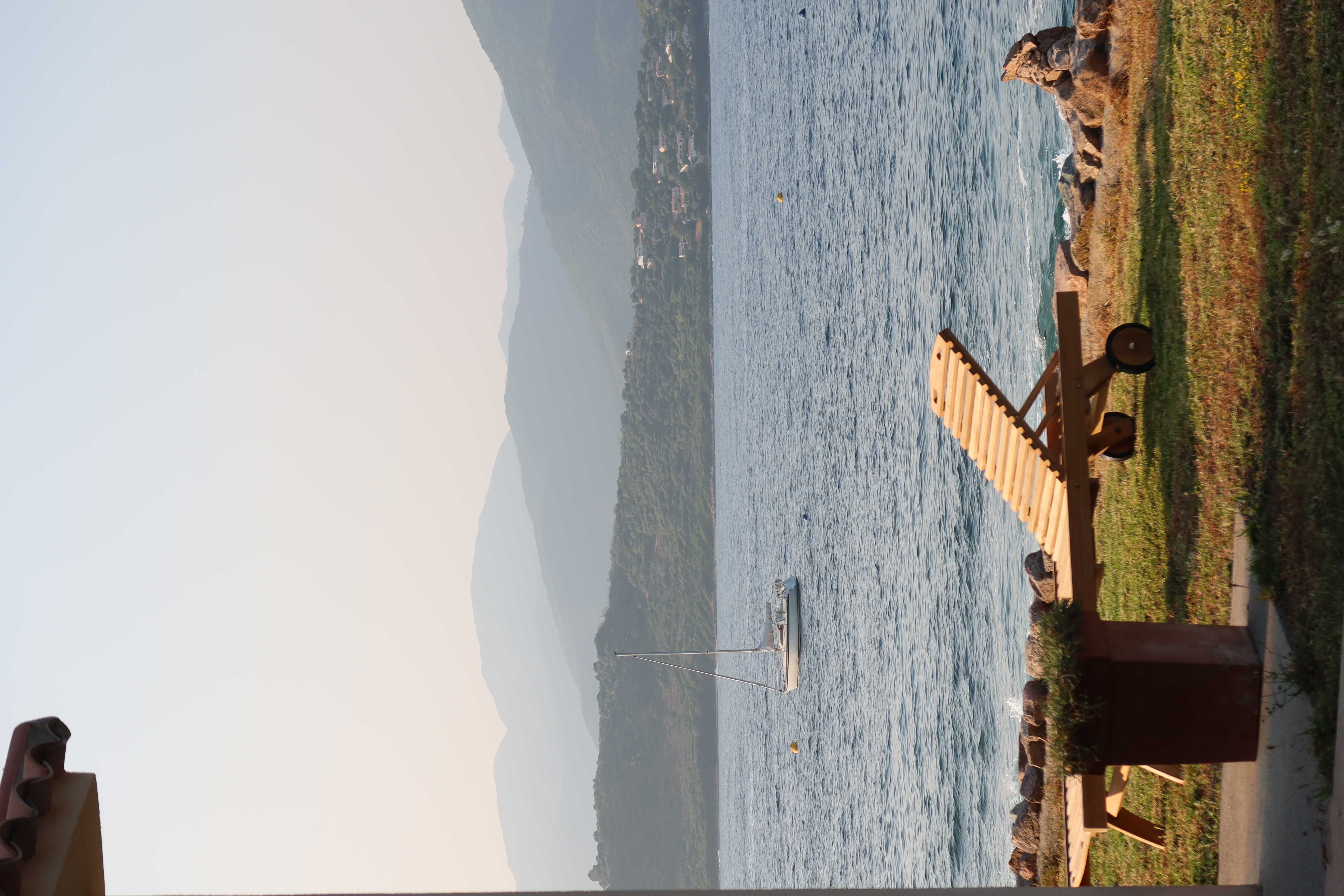 Terrasse avec transats